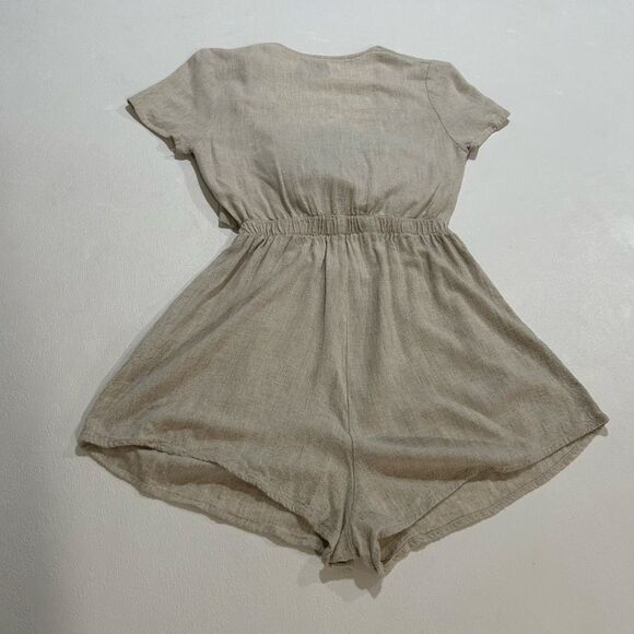 Princess Polly Beige Linen Wrap Romper Size 4 US / AU 8 - Picture 2 of 8